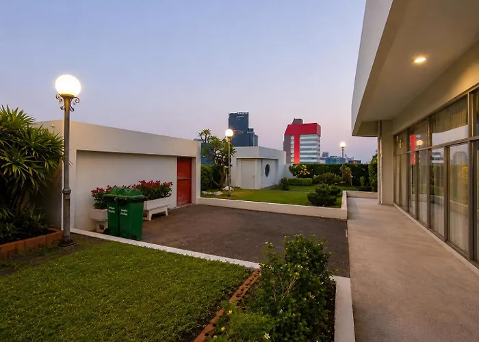 Апартаменты Thai Style Skyline View Near Bts *